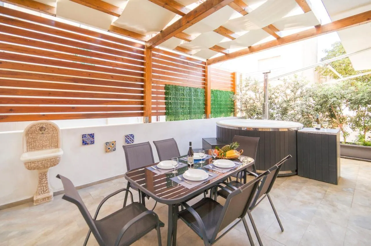 Villa Al Mare Porto Palo Ferienhaus