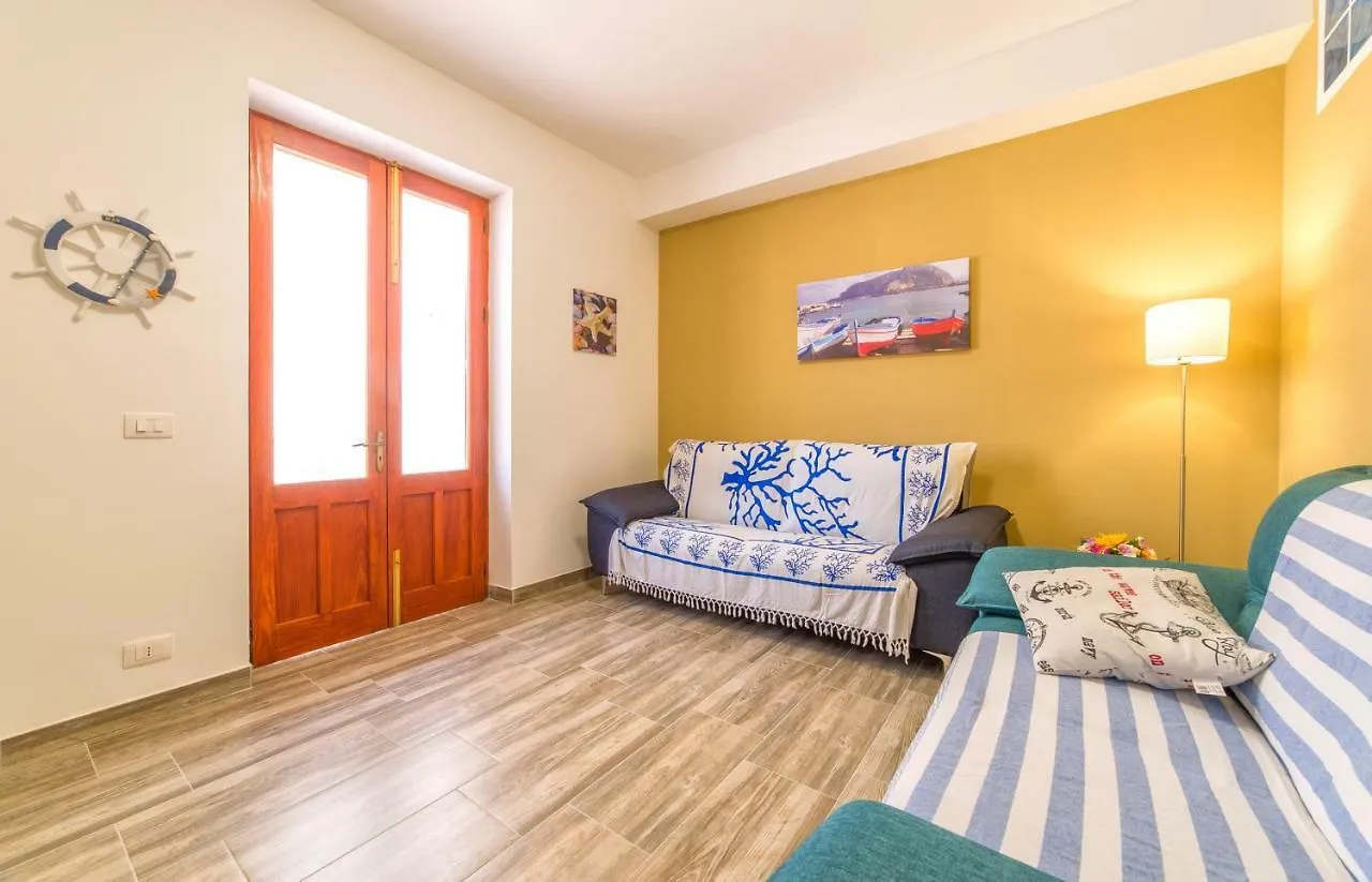 Casa vacanze Villa Al Mare Porto Palo